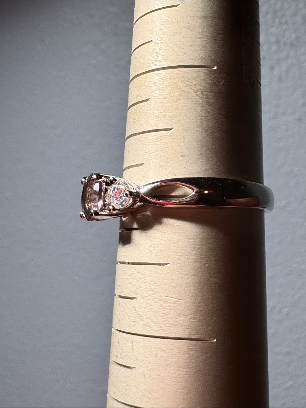 925 Sterling Silver Amethyst Gemstone Ring with Side Accents - Picture 4 of 5